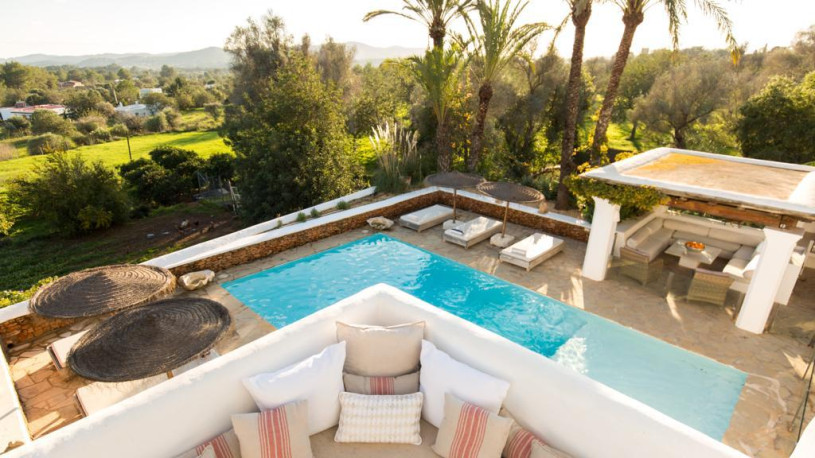 pluche74 ibiza villa rustieke locatie foto film00021