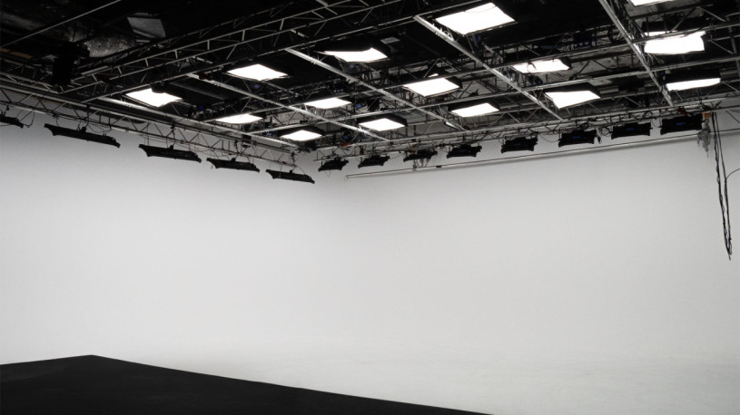 plush74 infinity film studio 3 1