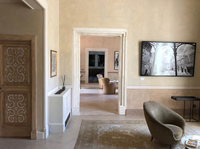 plush74 italy apulia location rent shoot film photo historic palazzo pool courtyard 18