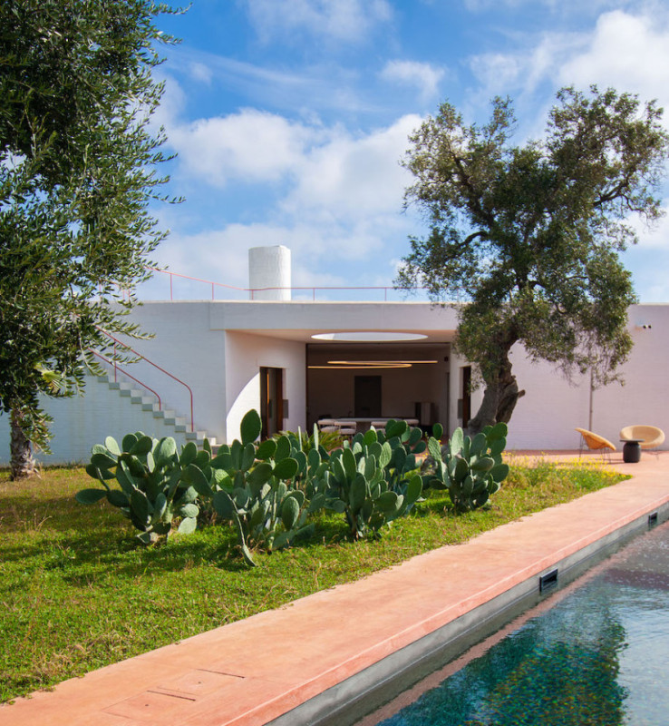 plush74 italy apulia location rent shoot film photo modern villa pool rooftop 12