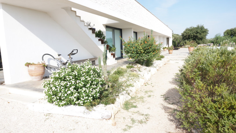 plush74 italy apulia location rent shoot film photo villa garden pool 17