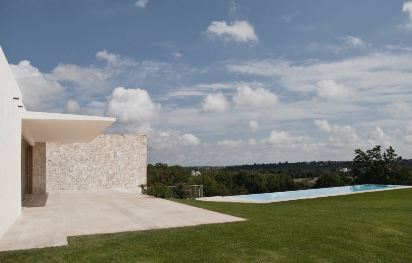 Plüsch74 Italien Apulien Location mieten Dreharbeiten Film Foto Villa Stein Garten Pool 3