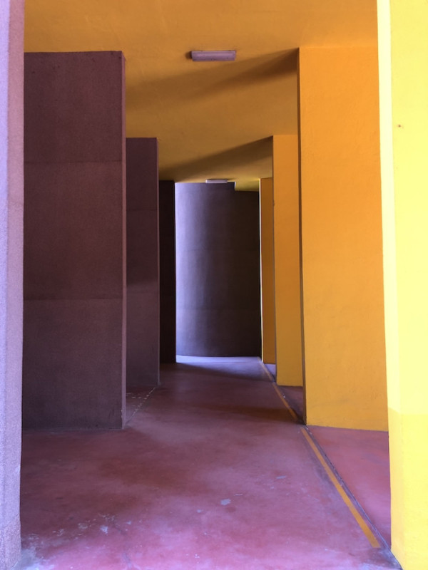 plush74 italy milano location rent shoot film photo housing brutalism concrete 20