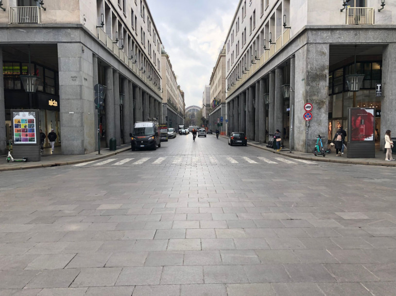 plush74 italy torino location rent shoot film photo streets piazza 6