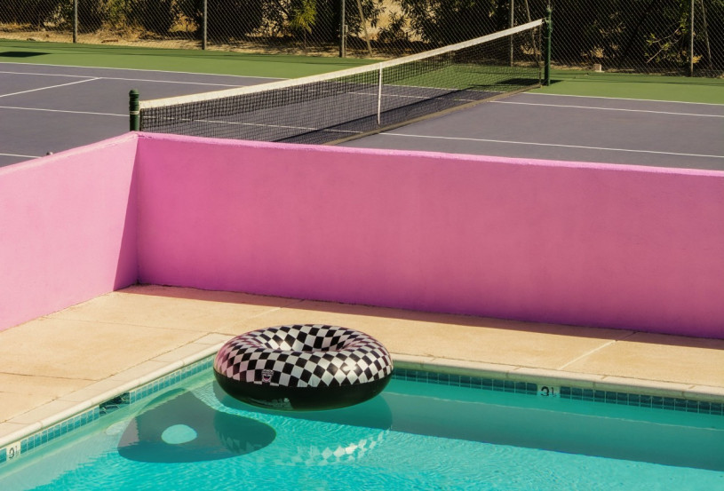 pluche74 locaitons fotofilm productie camper californië usa tennisbanen00026