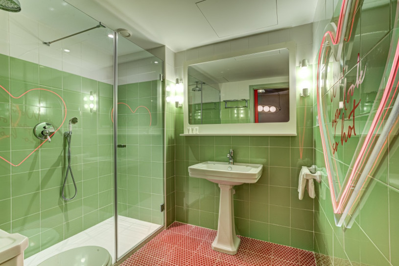 plush74 locaitons spanien ibiza foto film produktion hotel amrican diner00001