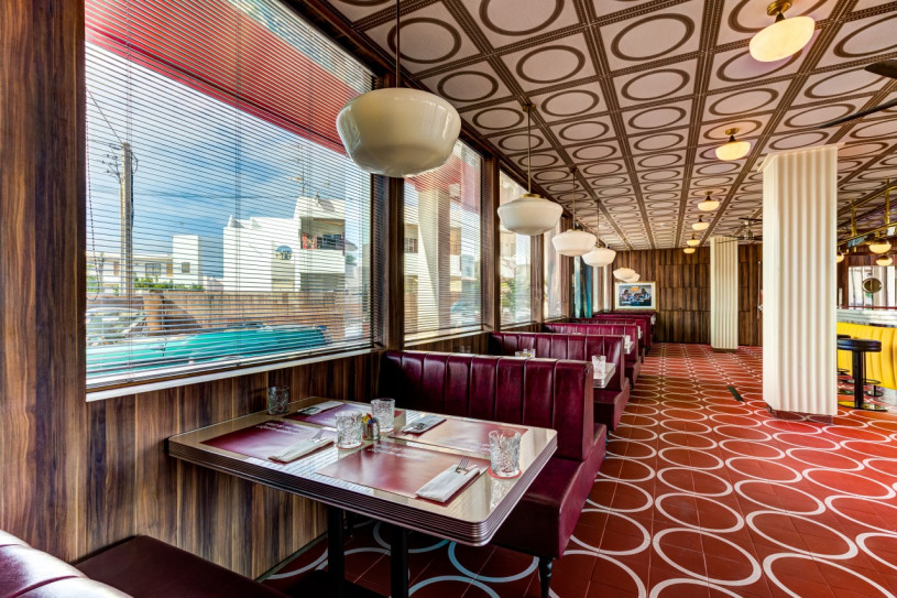 plush74 lokales spanien ibiza fotofilm produktion hotel amrican diner00010 (1)