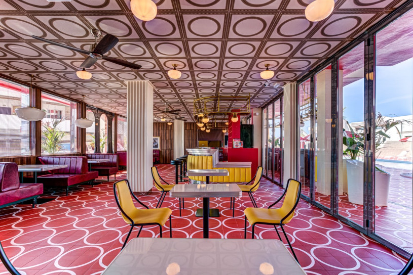 plush74 locaitons spanien ibiza foto film produktion hotel amrican diner00019