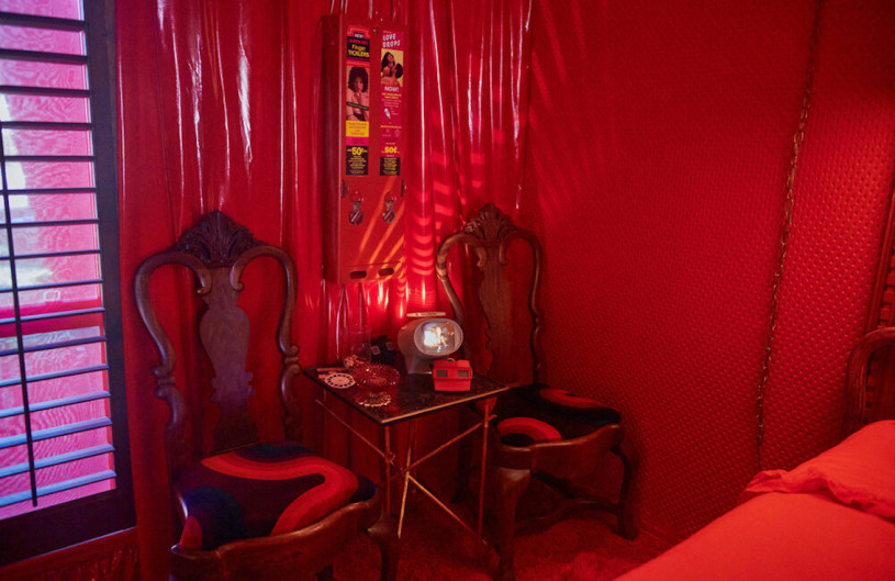 plush74 location california design vintage furniture pink palace shoot film photo fashion car scouting33