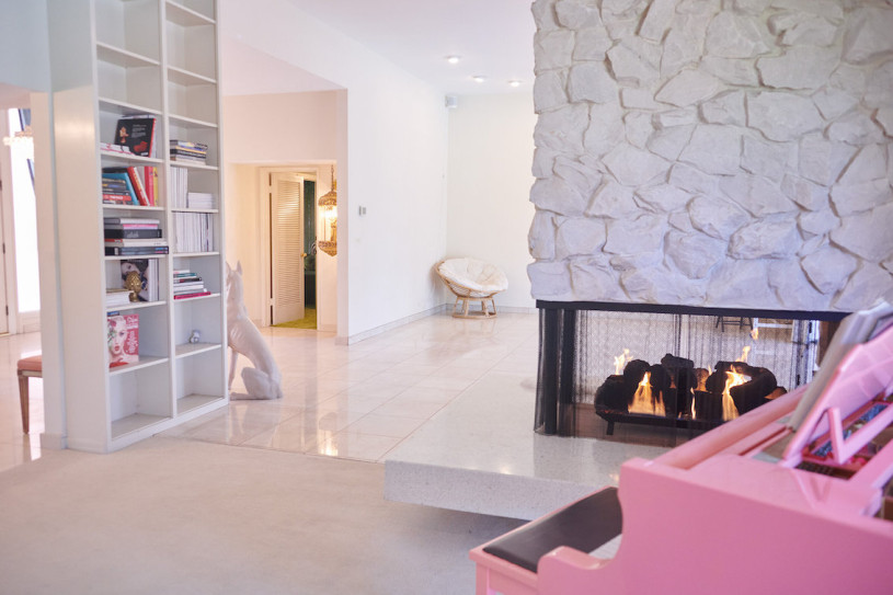 plush74 location california design vintage furniture pink palace shoot film photo fashion car scouting55