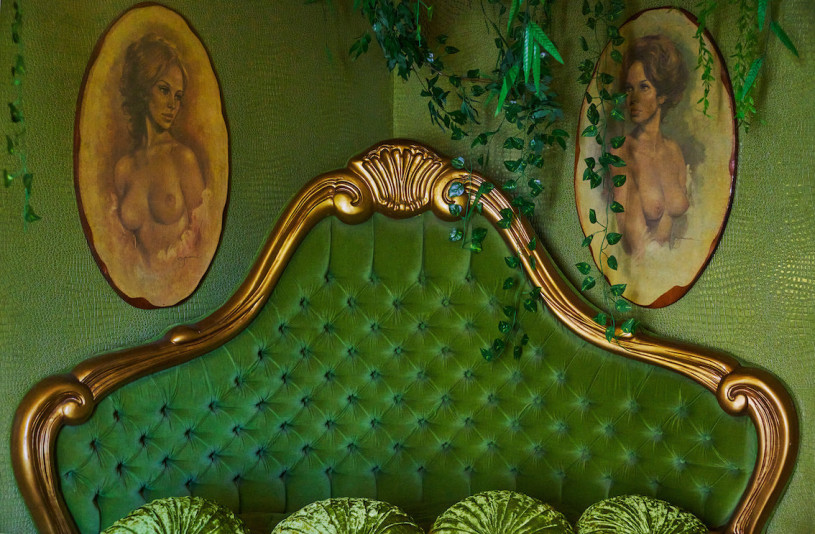 plush74 location california design vintage furniture pink palace shoot film photo fashion car scouting69