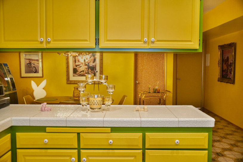 plush74 location california design vintage furniture pink palace shoot film photo fashion car scouting7