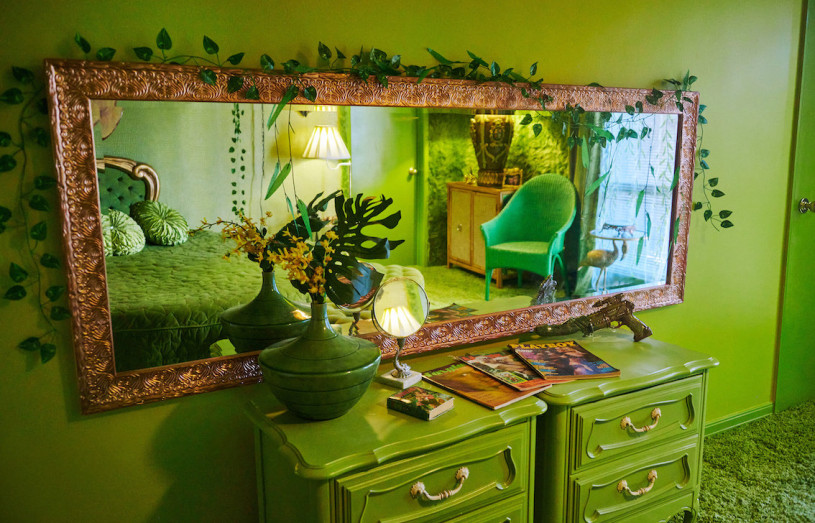 plush74 location california design vintage furniture pink palace shoot film photo fashion car scouting72