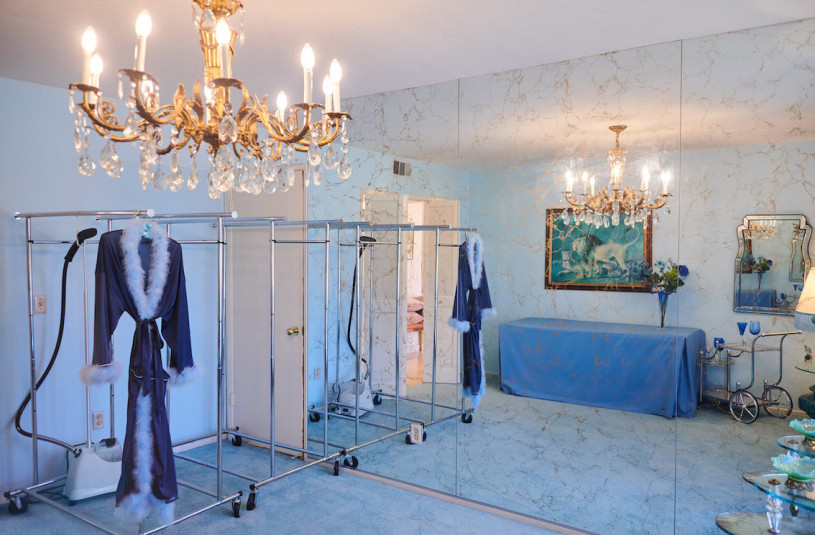 plush74 location california design vintage furniture pink palace shoot film photo fashion car scouting87