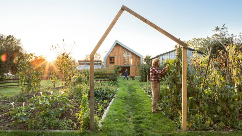 pluche74 locatie film foto canada bc unieke schuur boerderij bergzicht 7