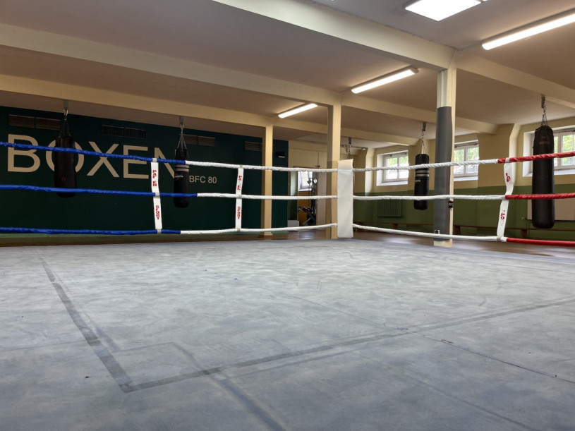 pluche74 locatie film foto evenement duitsland berlijn vintage gym fitness boksen 127