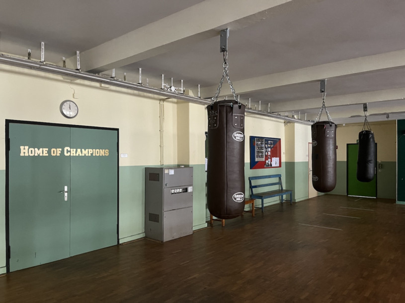 pluche74 locatie film foto evenement duitsland berlijn vintage gym fitness boksen 159