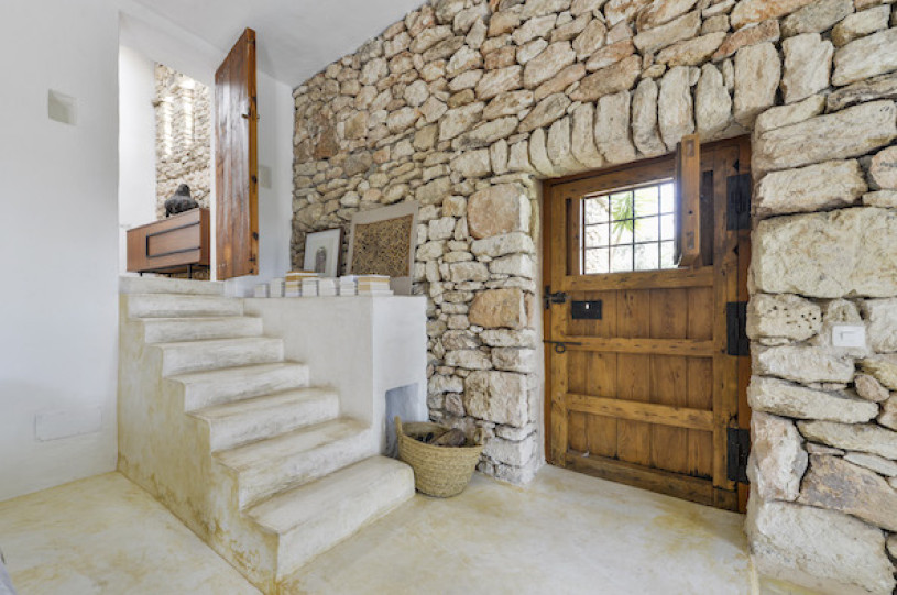 plush74 location film photo villa ibiza rustic00028