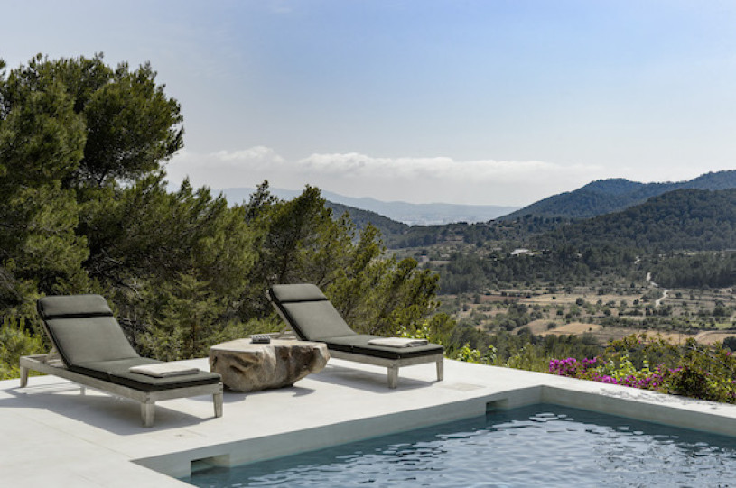 plush74 location film photo villa ibiza rustic00069