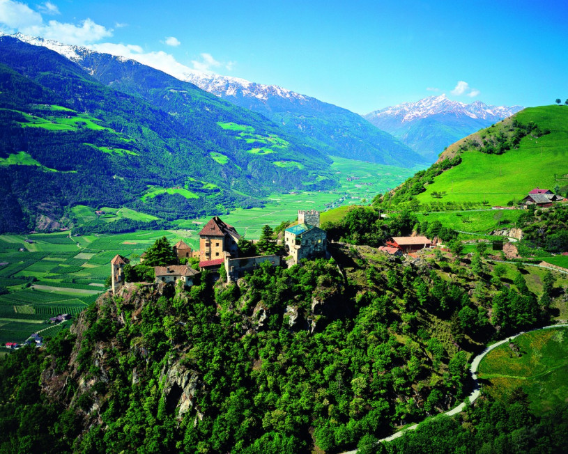 plush74 location messner museum juval tyrol castle5