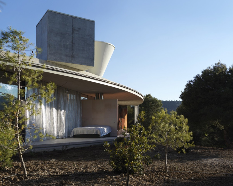 plush74 location photo film architecture conrete nature office madrid spain1