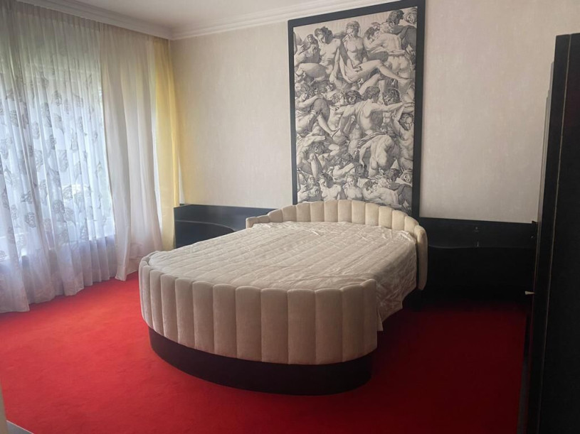 plush74 location photo film berlin germany villa 8