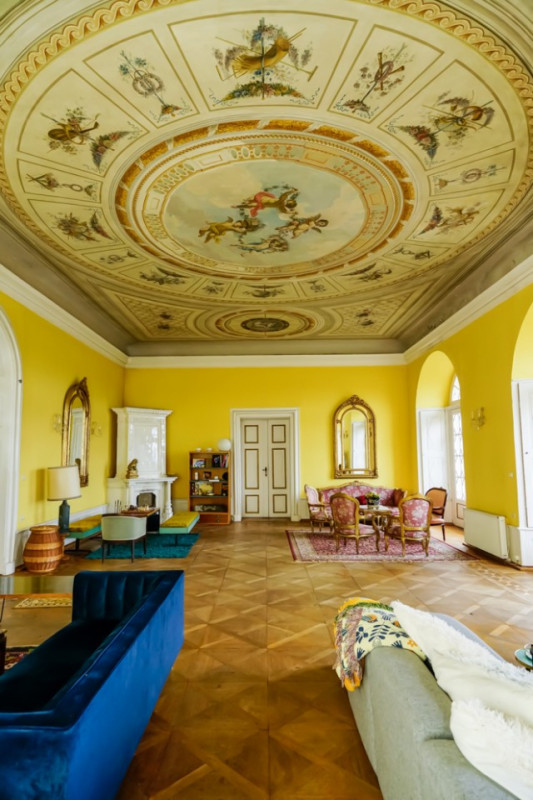 plush74 location foto film castello storico stucco altbau germania38