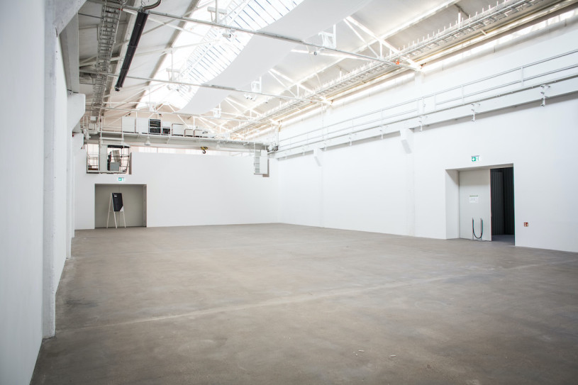 plush74 location foto film event berlin deutschland 3 (4)