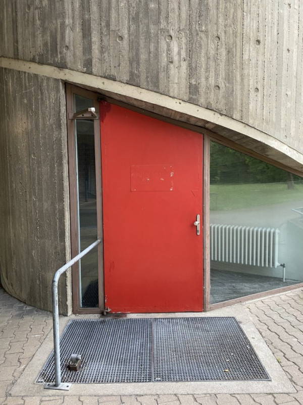 plush74 location foto film event berlin deutschland brutalismus 26