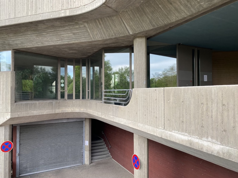 plush74 location foto film event berlin deutschland brutalismus 9