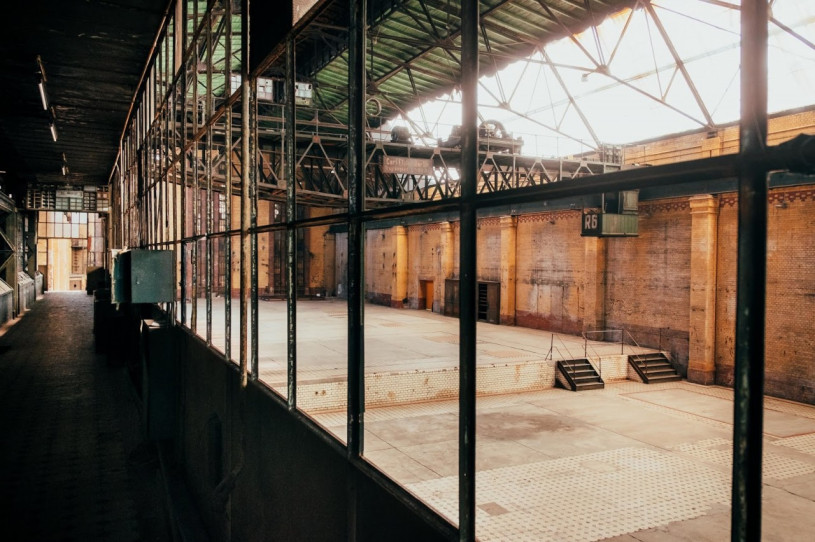 plush74 location photo film event berlin germany industrial 10 (1)