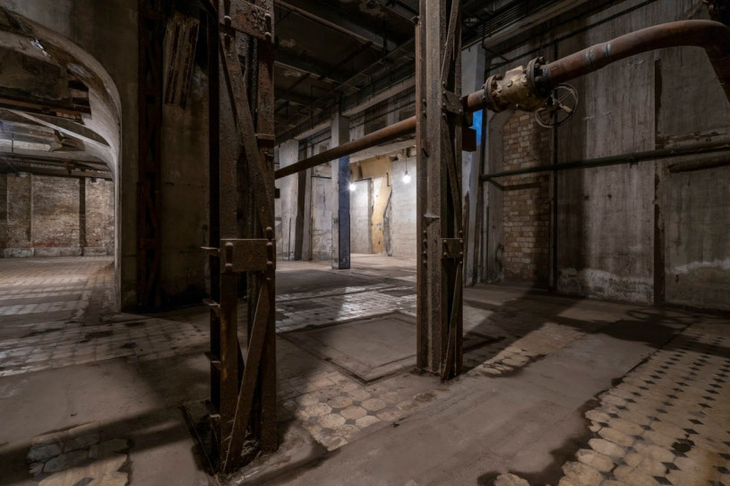 plush74 location photo film event berlin germany industrial 17 (1)