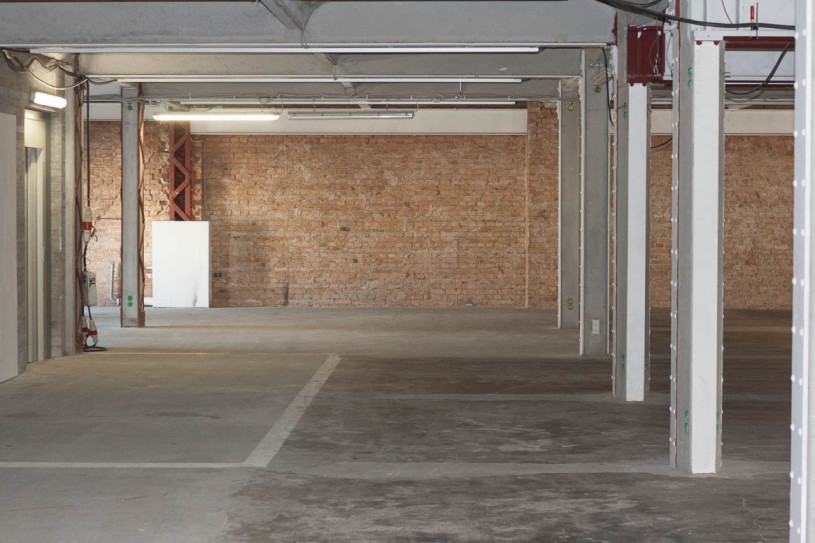 plush74 location photo film event berlin germany industrial 17 (3)