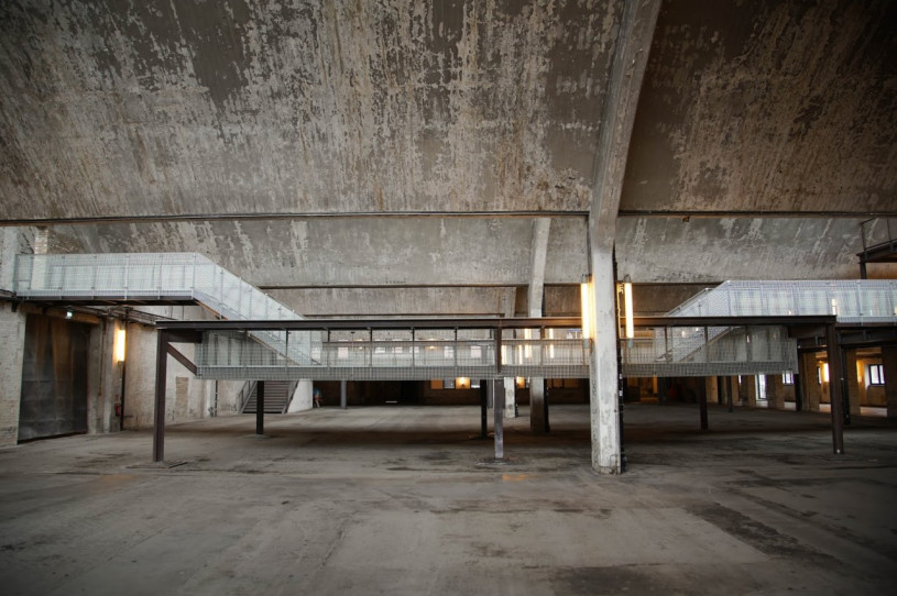 plush74 location photo film event berlin germany industrial 19 (2)