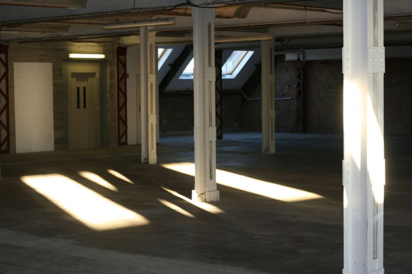 plush74 location photo film event berlin germany industrial 19 (3)