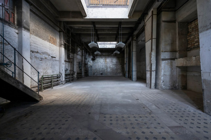 plush74 location photo film event berlin germany industrial 24 (1)