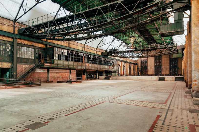 plush74 location photo film event berlin germany industrial 3 (1)