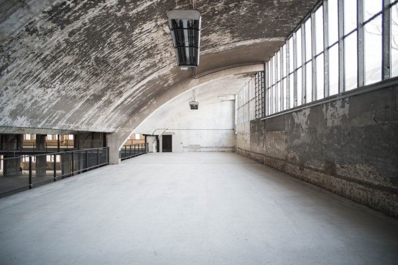 plush74 location photo film event berlin germany industrial 3 (3)