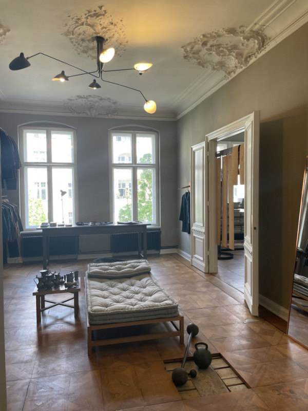 peluche74 lugar foto película evento casa apartamento alemania berlin25