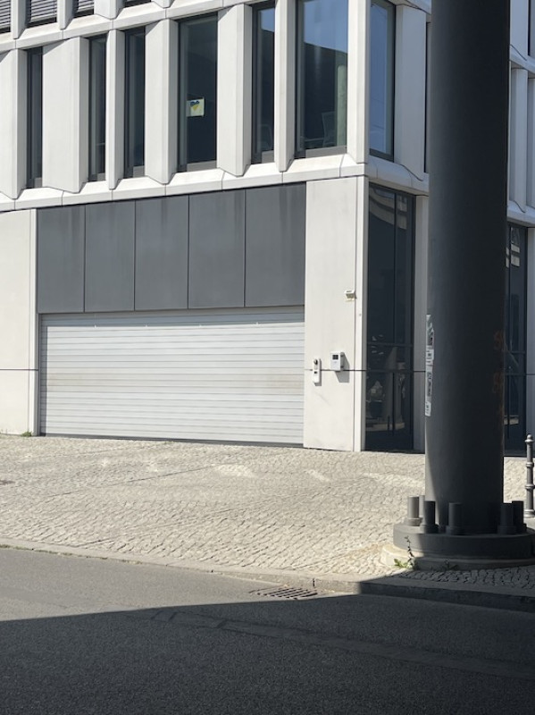 plush74 locatie foto film evenement locatie scouting berlijn centrum straten34