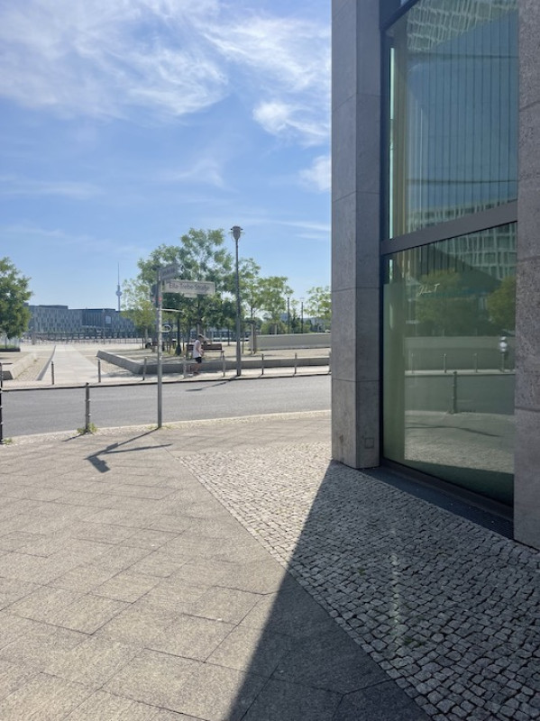 plush74 locatie foto film evenement locatie scouting berlijn centrum straten7