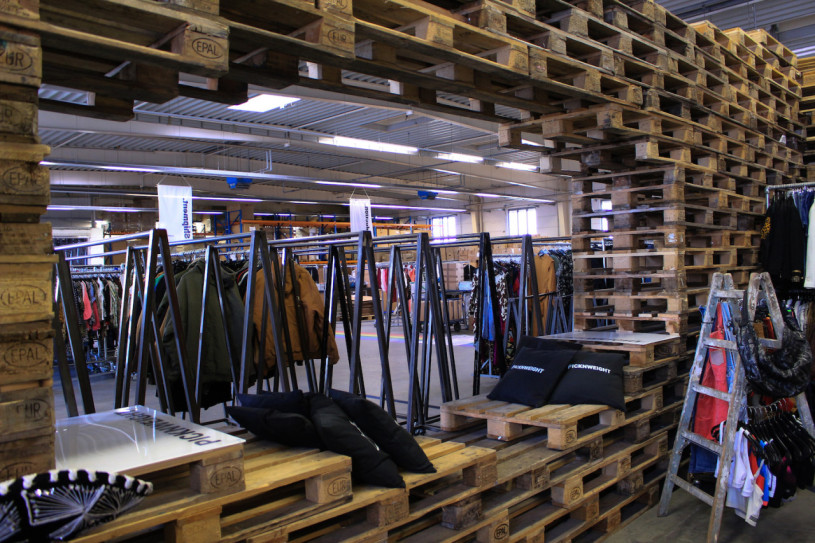 plush74 location foto film event miete deutschland berlin industrie lagerung produktion mode 32