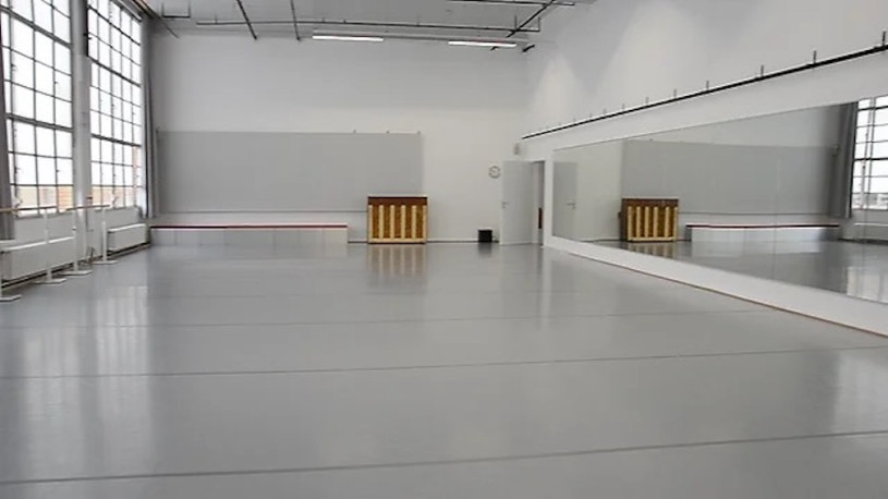 plush74 location photo film event rental germany berlin studio dance loft 1