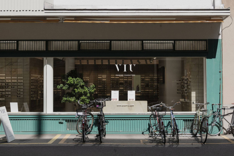 plush74 location photo film event switzerland zurich store retail glasses 2