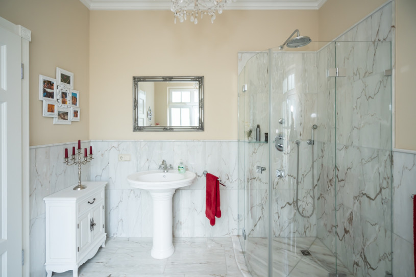 plush74 location photo film event villa spacious white luxurious deisign6