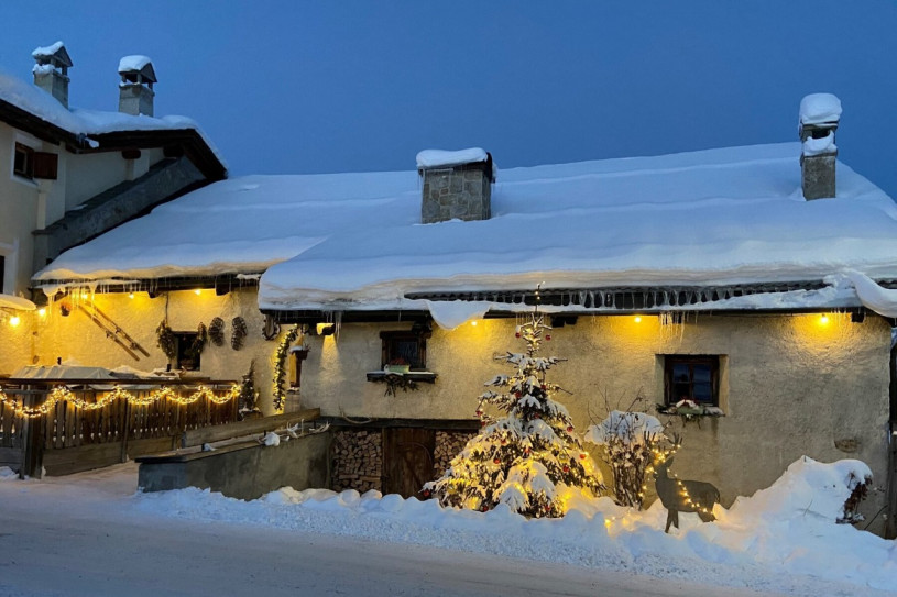 peluche74 lugar foto película evento zuoz engadin suiza montaña restaurante 2