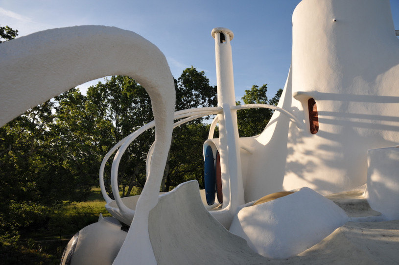 plush74 location photo film france house modern organic architecture 15