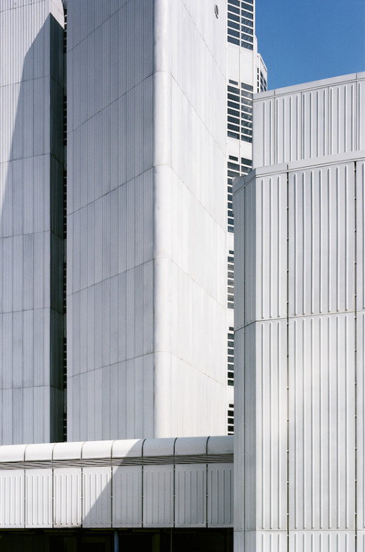 plush74 location photo film zuerich switzerland location industrialspaces swisscom herdern 2