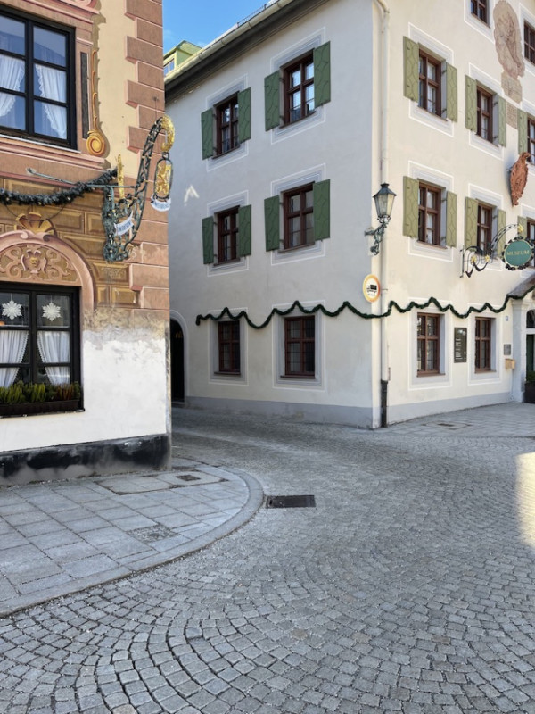 plush74 location scout rental bavaria mountains garmisch partenkirchen snow59