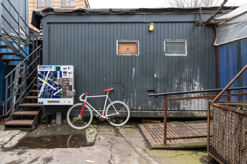 plush74 location scout rental photo film production berlin club bar funky4